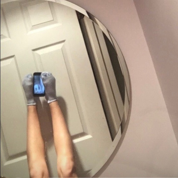 Meet your Posher, Rafaela - Picture 1 of 1